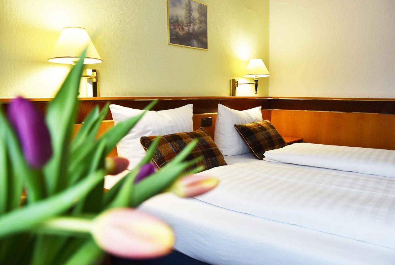 Landhotel Zum Hirsch Unterweissbach Kültér fotó